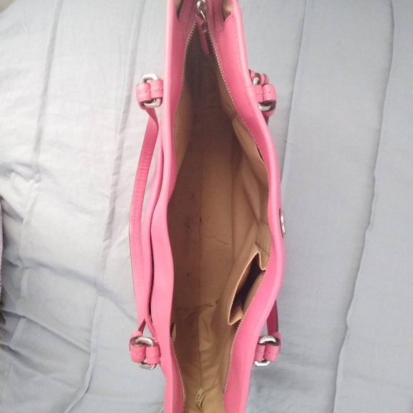 Coach Peyton Leather Zip Tote - Picture 3 of 5